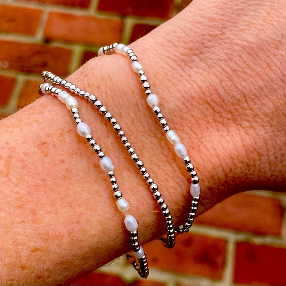 Mollie Stretch Bracelets - Kendra Scott NWT